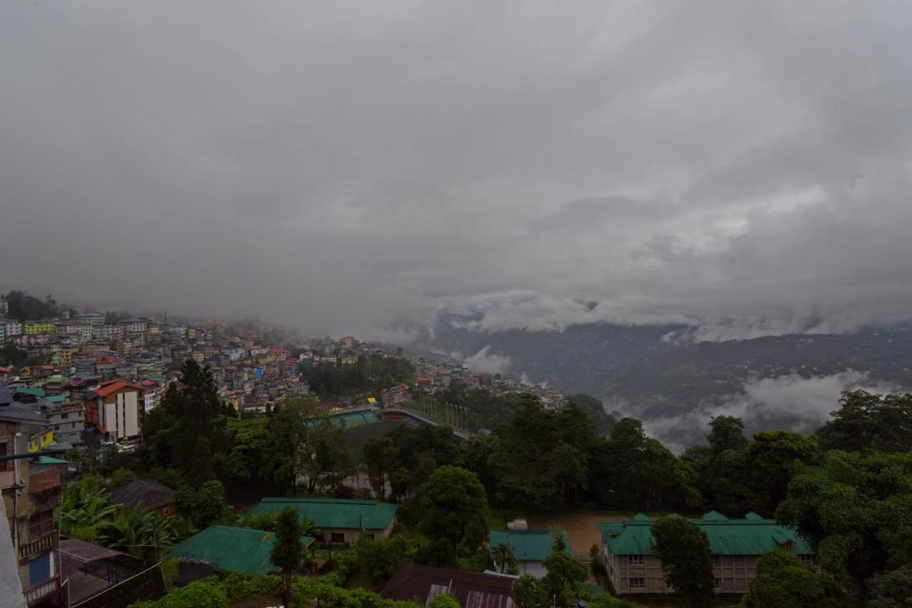 The Nettle And Fern Hotel Gangtok Bagian luar foto