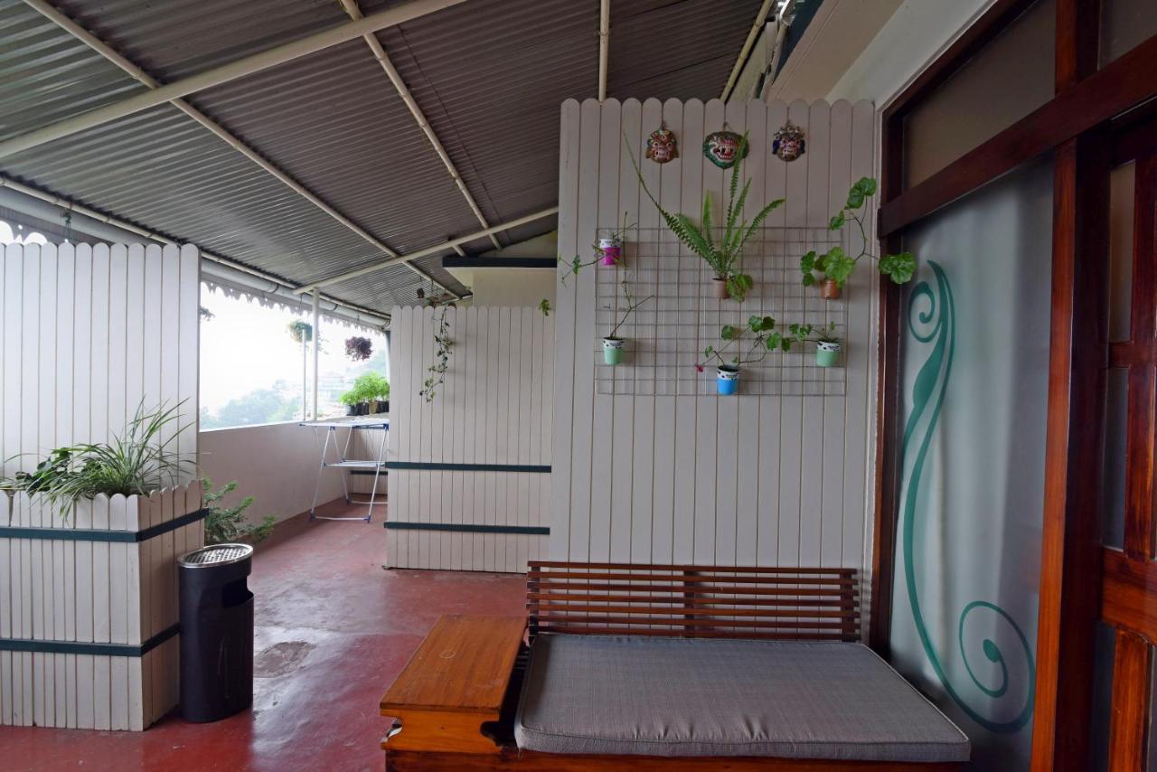 The Nettle And Fern Hotel Gangtok Bagian luar foto